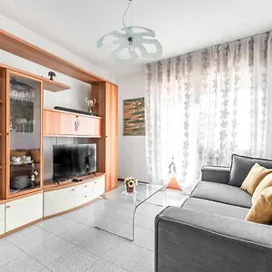 residence-fragole-venice.hotelinveneto.com/