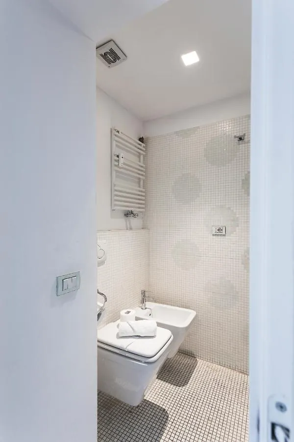 로마 Charming Penthouse In Piazza Venezia With Terrace 아파트 이탈리아
